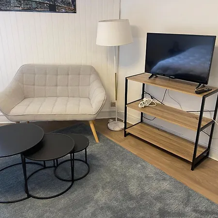 Charmant Au Centre D'epinal - 2 Pers, Proche Loisirs Et Culture - Fr-1-589-596 Épinal